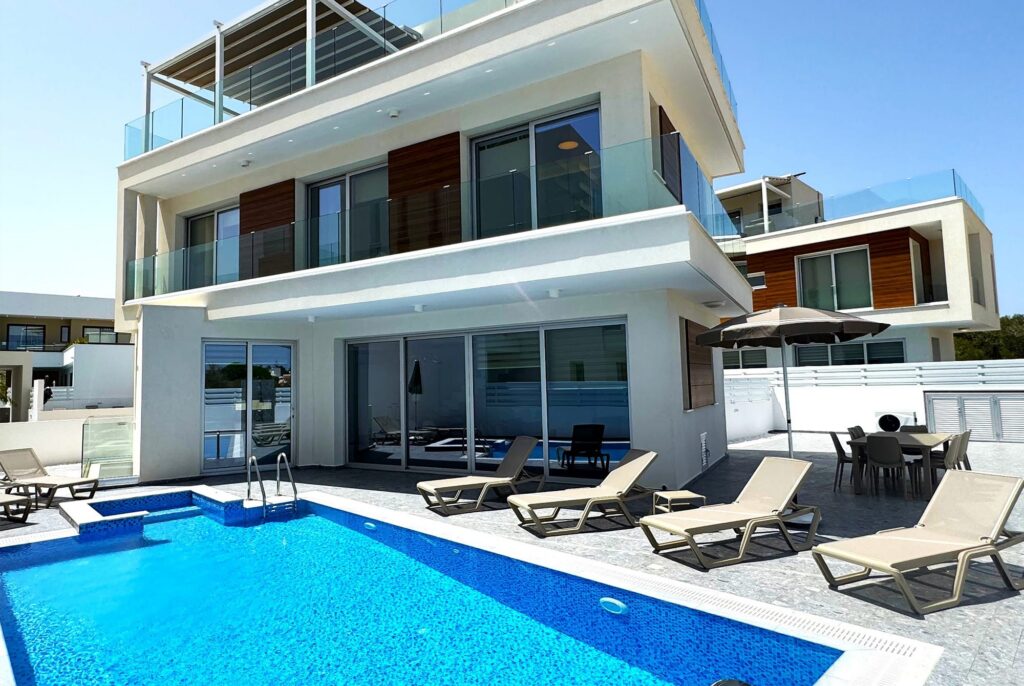 Nissinest Luxury Villas
